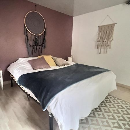 Ferienwohnung Le Grandthille Châlons-en-Champagne Exterior foto